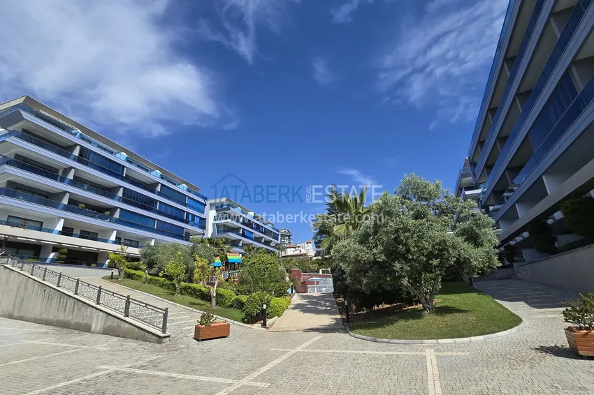 3+1 penthouse with private pool on the terrace in Kargicak - premium class and panoramic views 8 