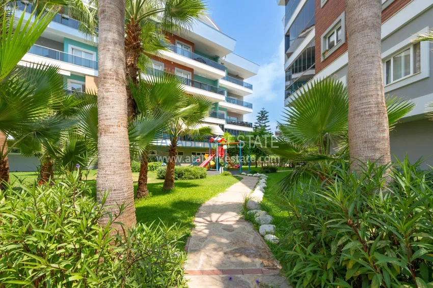 Stylish 3+1 linear apartment in the heart of Oba. Real estate under residence permit and citizenship 8 