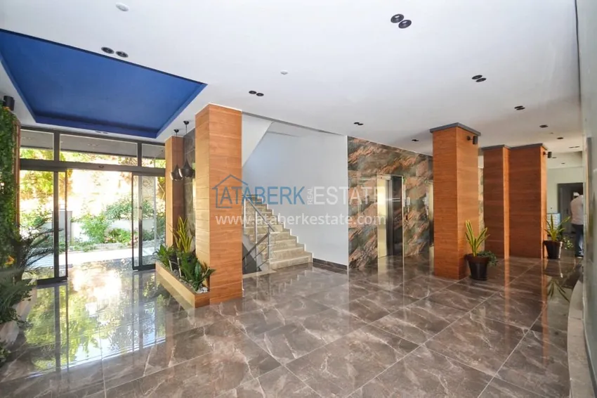 2+1 apartment with furniture and partial sea view in Mahmutlar — sale from owner 12 
