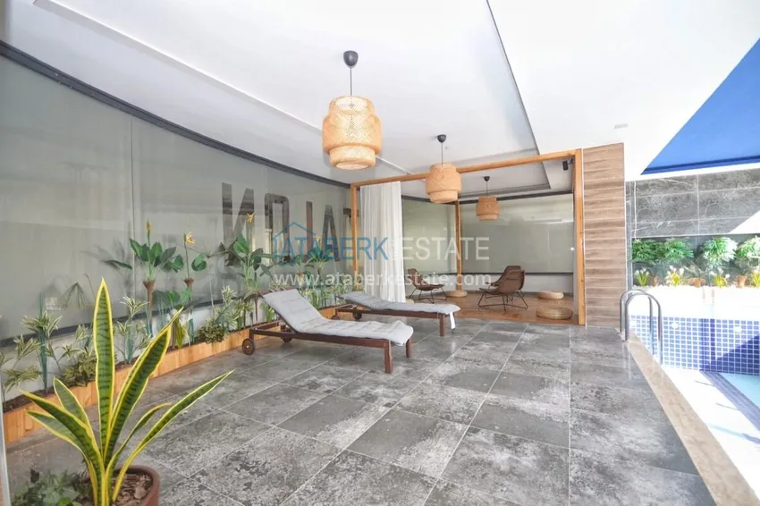 2+1 apartment with furniture and partial sea view in Mahmutlar — sale from owner 13 