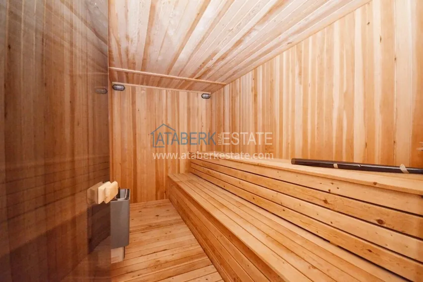 2+1 apartment with furniture and partial sea view in Mahmutlar — sale from owner 18 