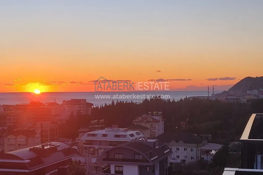 Kupuj Dwupoziomowy penthouse 2+1 z widokiem na morze i góry w centrum Alanyi 21 