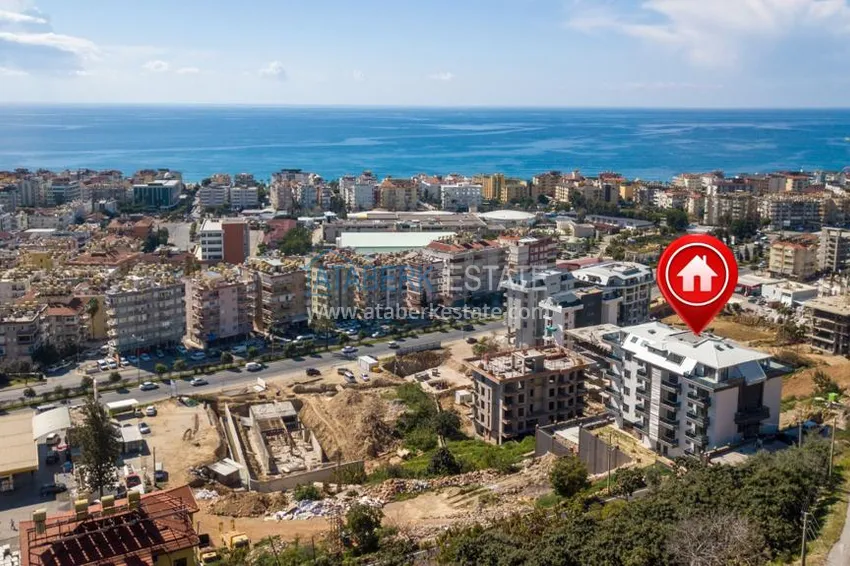 Dwupoziomowy penthouse 2+1 z widokiem na morze i góry w centrum Alanyi 2 