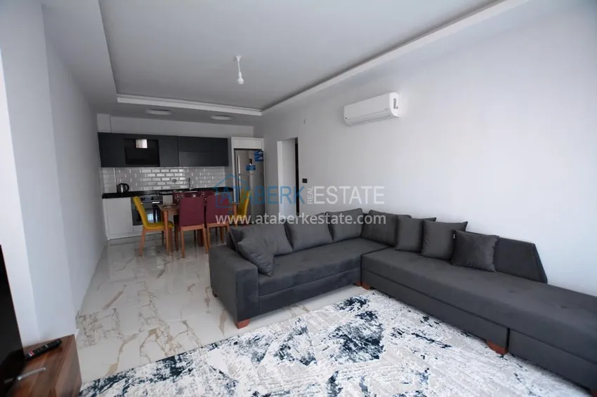 Purchase 2+1 apartment with furniture and partial sea view in Mahmutlar — sale from owner 3 