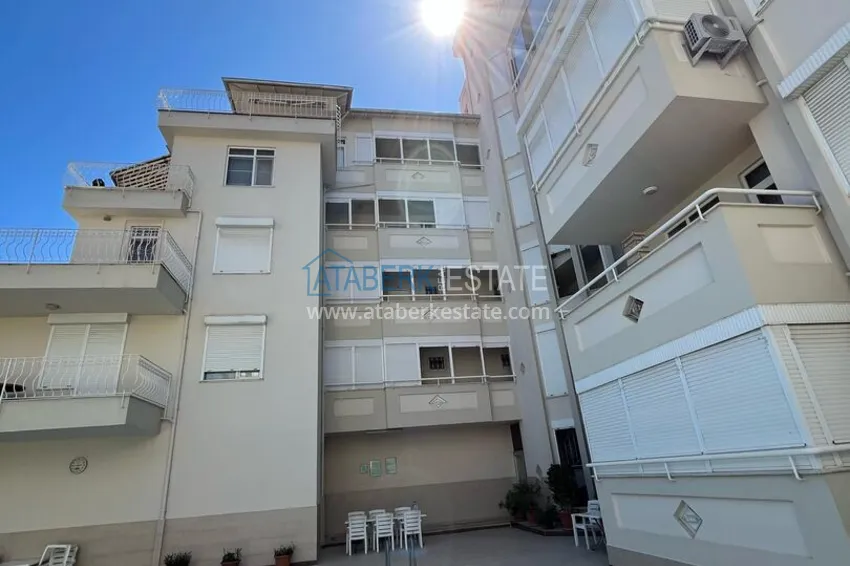 Furnished 1+1 apartment in the center of Alanya, for a residence permit — Cleopatra beach area 3 