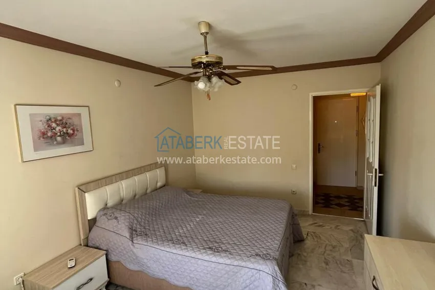 Purchase Furnished 1+1 apartment in the center of Alanya, for a residence permit — Cleopatra beach area 6 