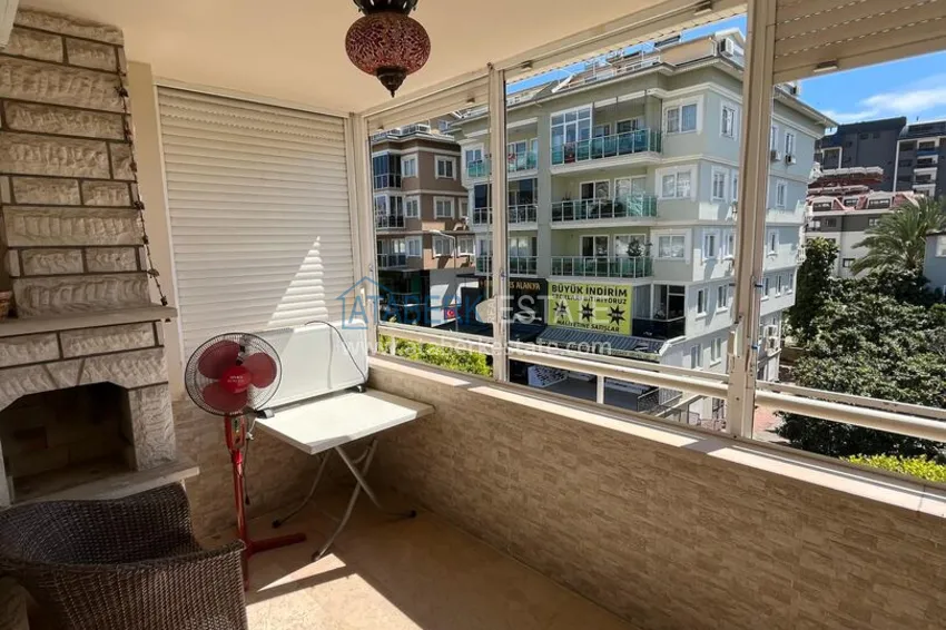 Purchase Furnished 1+1 apartment in the center of Alanya, for a residence permit — Cleopatra beach area 9 