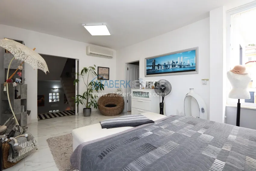 Purchase Two-story 5+1 villa with private pool in Kargicak — suitable for obtaining citizenship 9