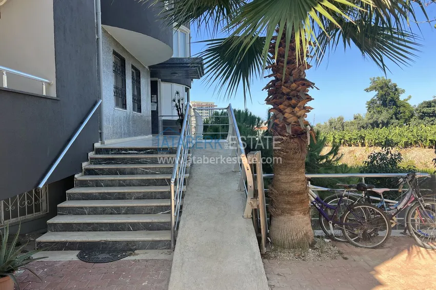 2+1 apartment with furniture and mountain views in Mahmutlar at an attractive price 8 