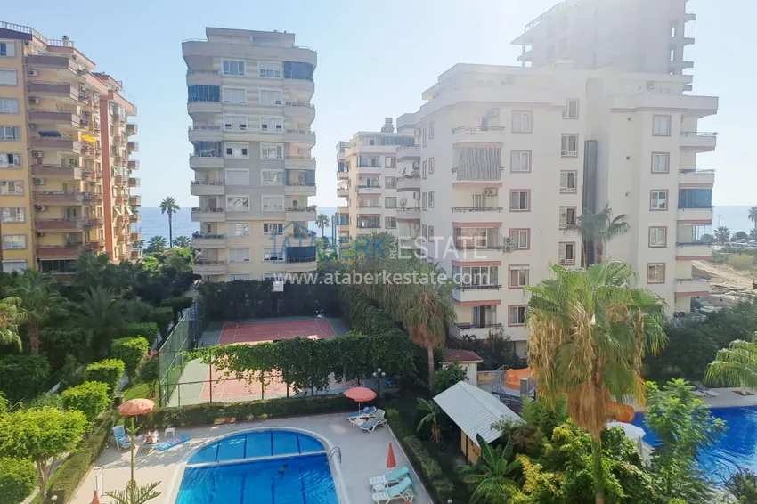 Purchase 2+1 apartments in Mahmutlar on the seafront are a direct offer from the owner. Citizenship Real Estate 16