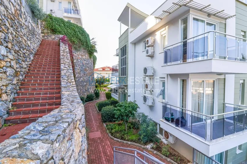 3+1 penthouse duplex with panoramic views in Konakli, Alanya 11