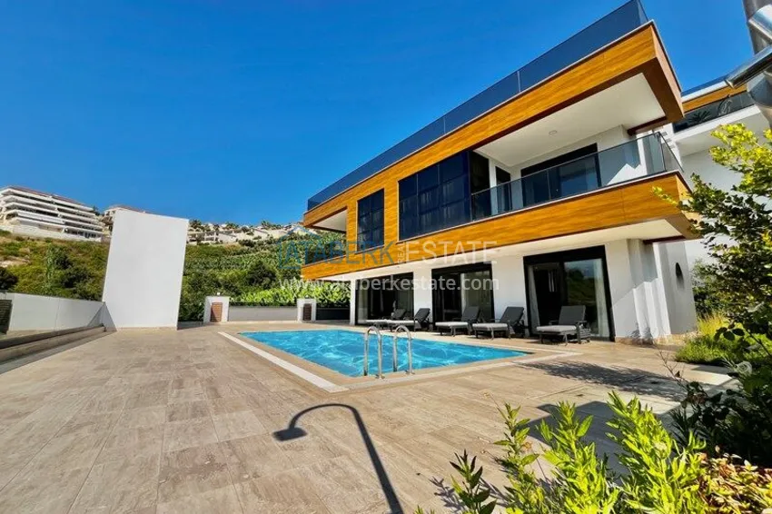 Elite triplex villa 4+2 in Alanya, Kargicak district — furnished and with private pool 1