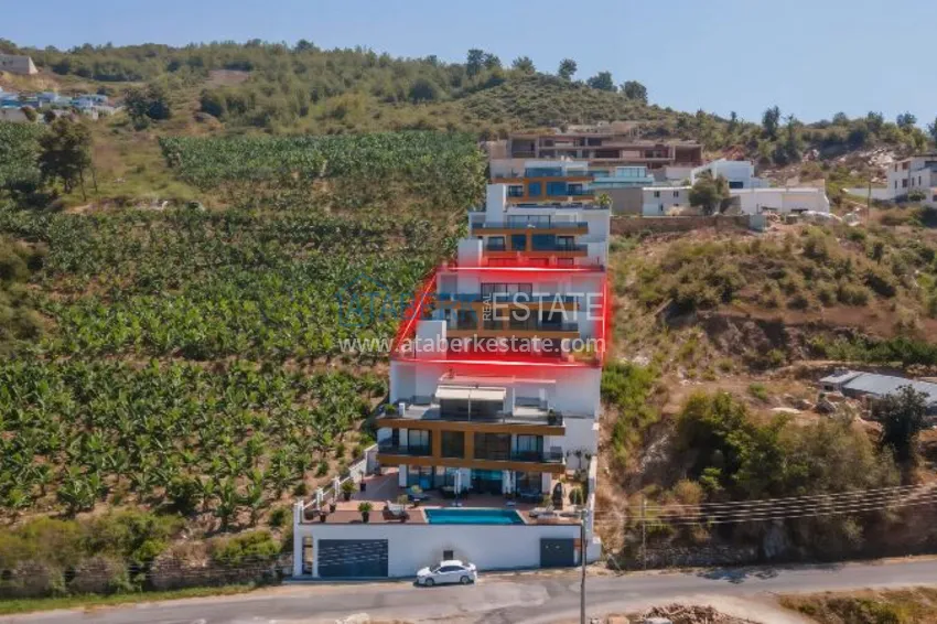 Elite triplex villa 4+2 in Alanya, Kargicak district — furnished and with private pool 3