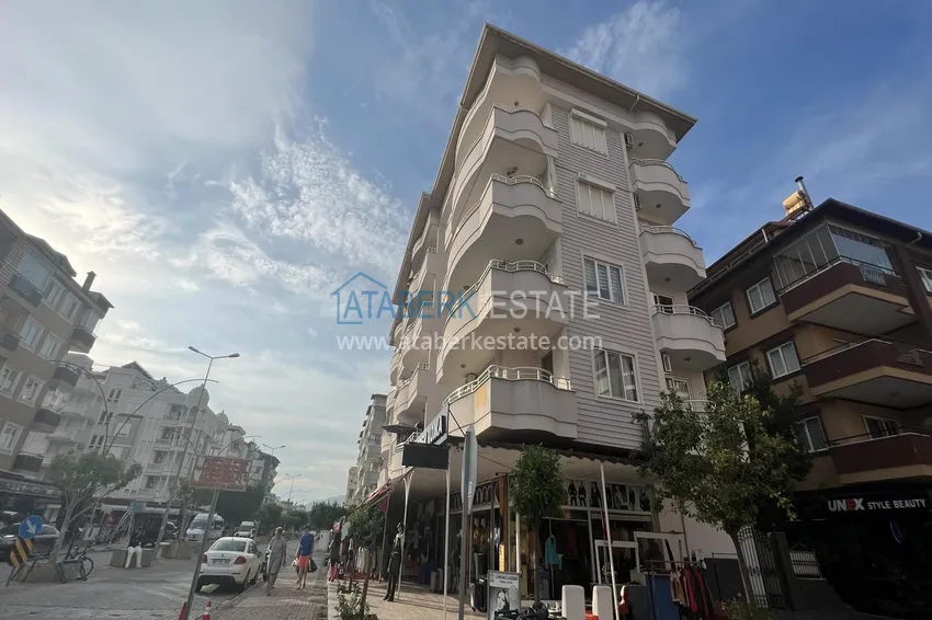 Apartament 2+1 w Alanyi, dzielnica Oba - tylko 150 metrów od morza. Nadaje się do uzyskania zezwolenia na pobyt. 1