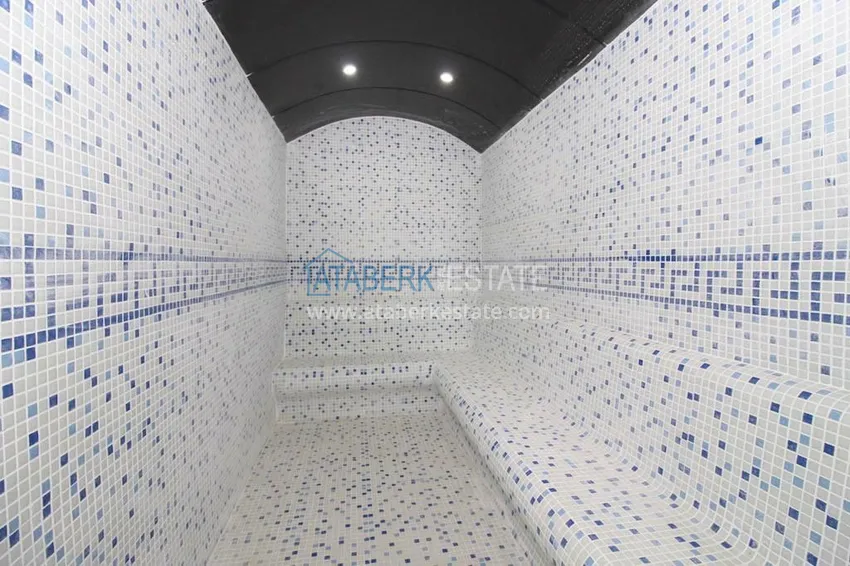 Umeblowane mieszkanie 1+1 w Kestel, Alanya — 60 m², 150 metrów od morza 17
