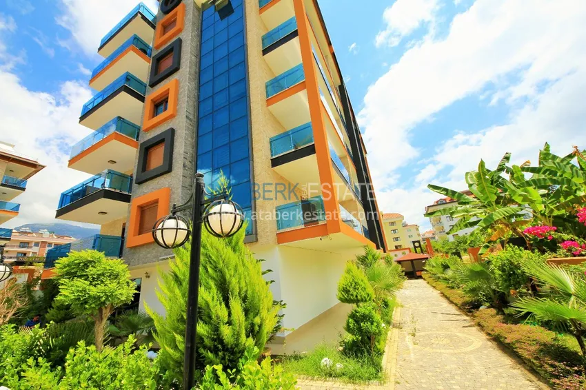 Umeblowane mieszkanie 1+1 w Kestel, Alanya — 60 m², 150 metrów od morza 4
