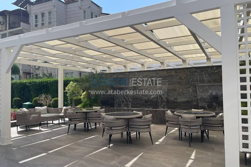 Luxury real estate on the first line in Alanya: stylish apartment, VIP-level complex, Oba district 12