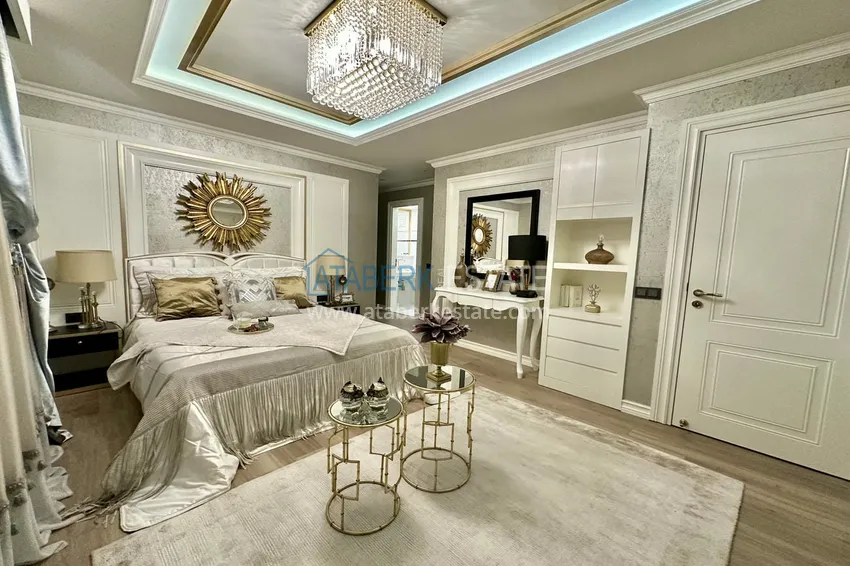 Purchase 2+1 apartment with an elegant interior in a fashionable complex, Oba district — Alanya 11