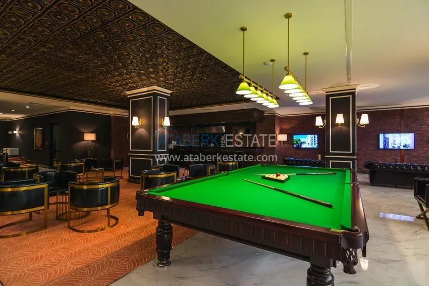 Luxury real estate on the first line in Alanya: stylish apartment, VIP-level complex, Oba district 19