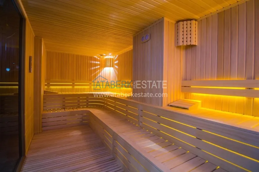 Luxury real estate on the first line in Alanya: stylish apartment, VIP-level complex, Oba district 30