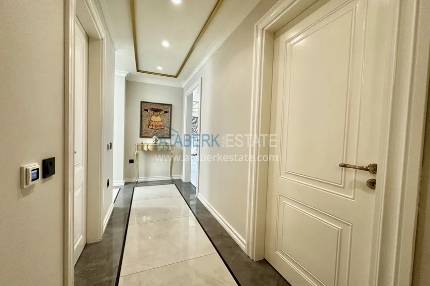 Purchase 2+1 apartment with an elegant interior in a fashionable complex, Oba district — Alanya 2