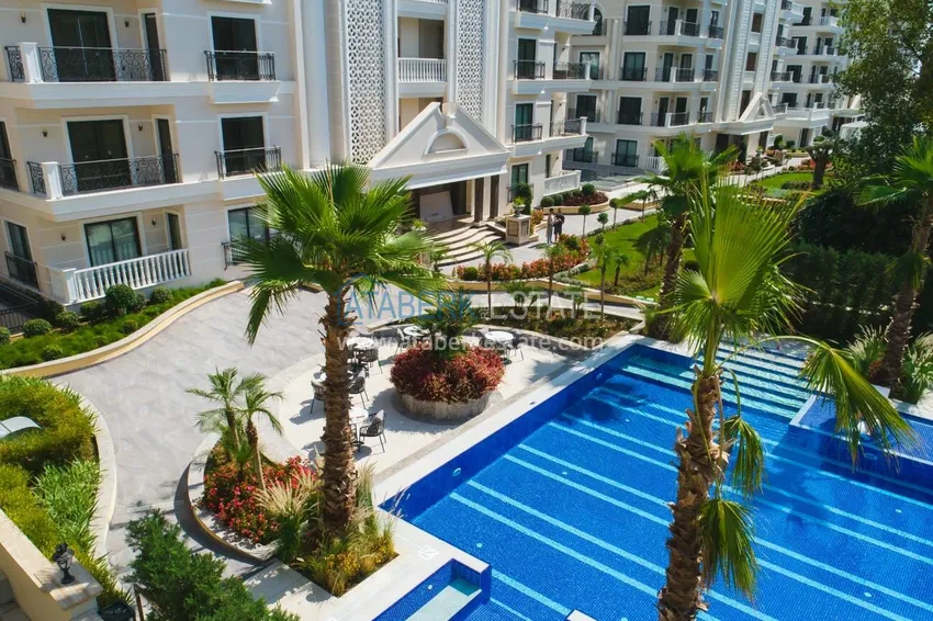 2+1 apartment with an elegant interior in a fashionable complex, Oba district — Alanya 9