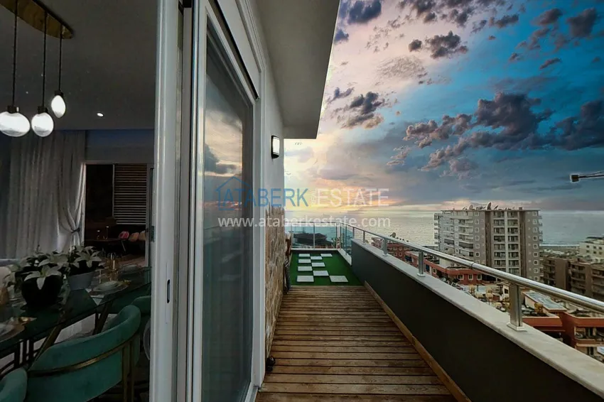 Purchase Elite triplex penthouse with original design in Alanya, Mahmutlar district 11 