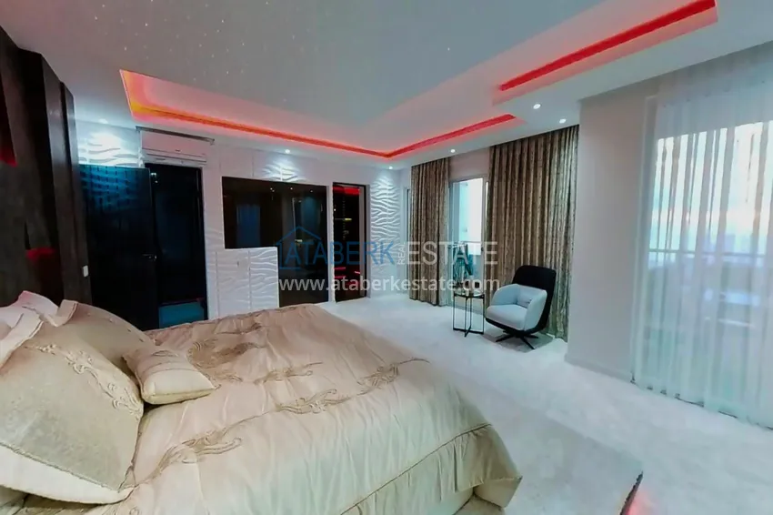 Purchase Elite triplex penthouse with original design in Alanya, Mahmutlar district 25 