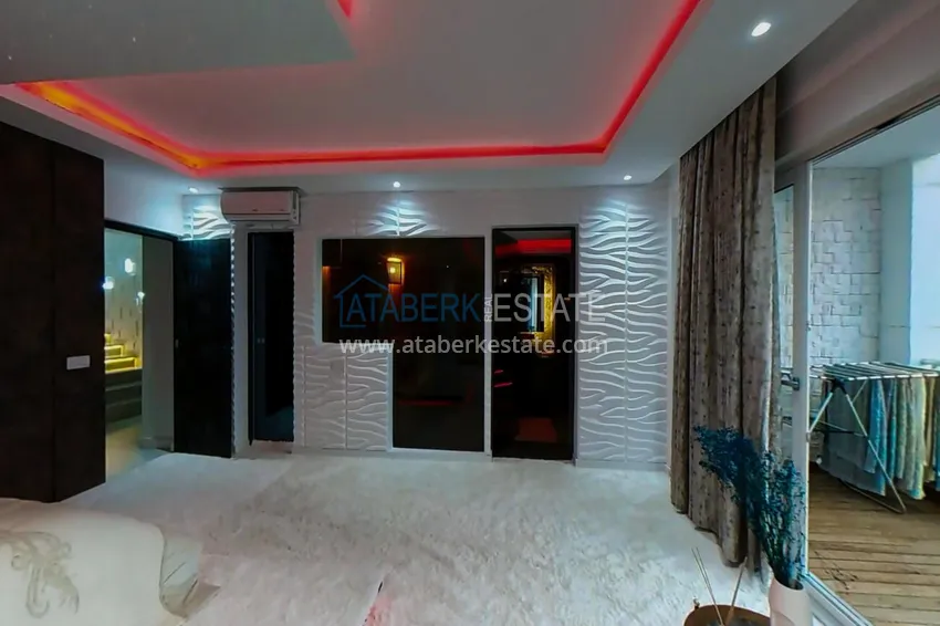 Purchase Elite triplex penthouse with original design in Alanya, Mahmutlar district 26 