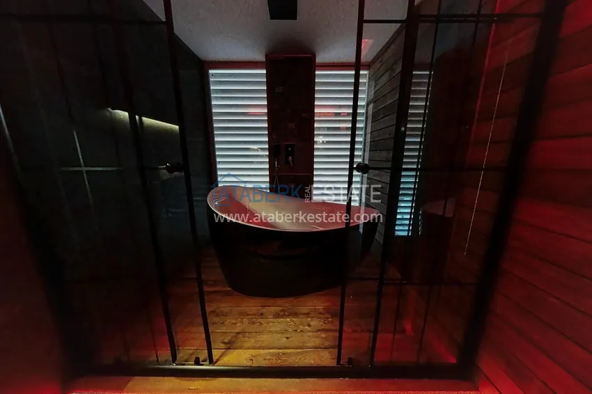 Purchase Elite triplex penthouse with original design in Alanya, Mahmutlar district 27 