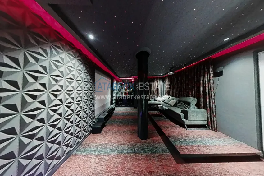 Purchase Elite triplex penthouse with original design in Alanya, Mahmutlar district 48 