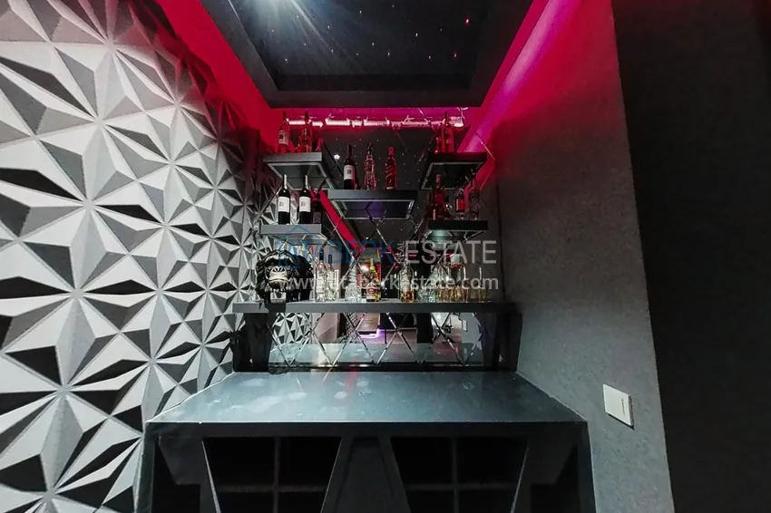 Purchase Elite triplex penthouse with original design in Alanya, Mahmutlar district 53 