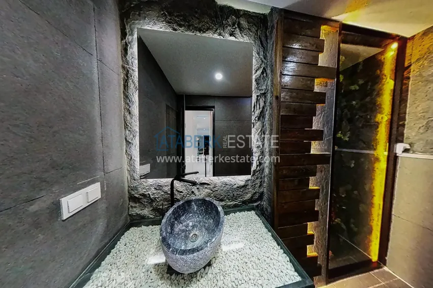 Purchase Elite triplex penthouse with original design in Alanya, Mahmutlar district 66 