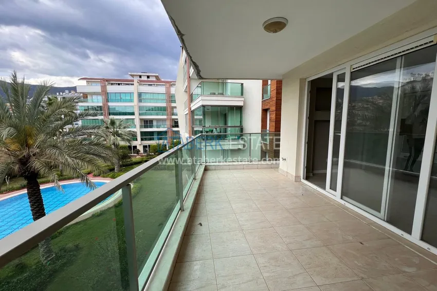 Purchase Two-bedroom apartment in Oba district, Alanya in a comfortable family complex 14
