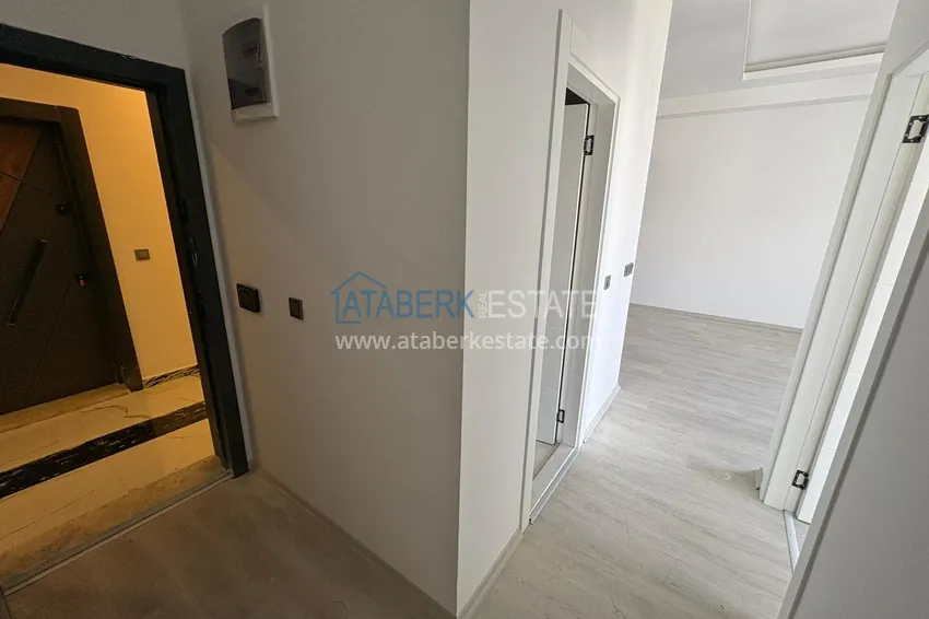 Kupuj Nowy apartament 1+1 w Mahmutlar, Alanya - nowy budynek z widokiem na góry 1