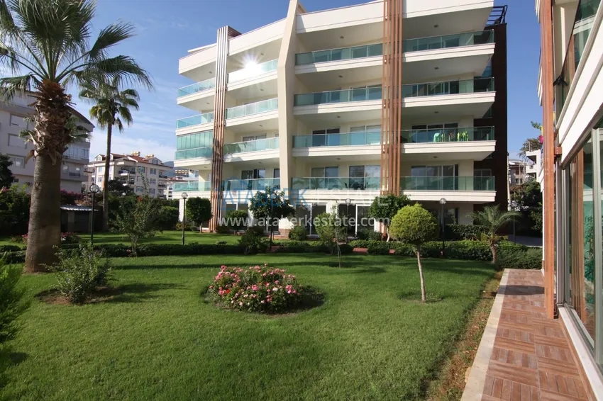 Two-bedroom apartment in Oba district, Alanya in a comfortable family complex 11