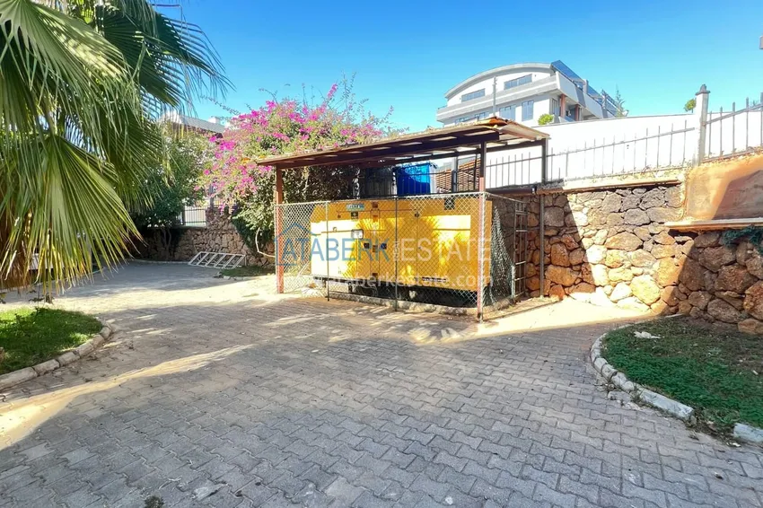 Furnished three-room apartment in Alanya, Oba district - resale property from the owner 11