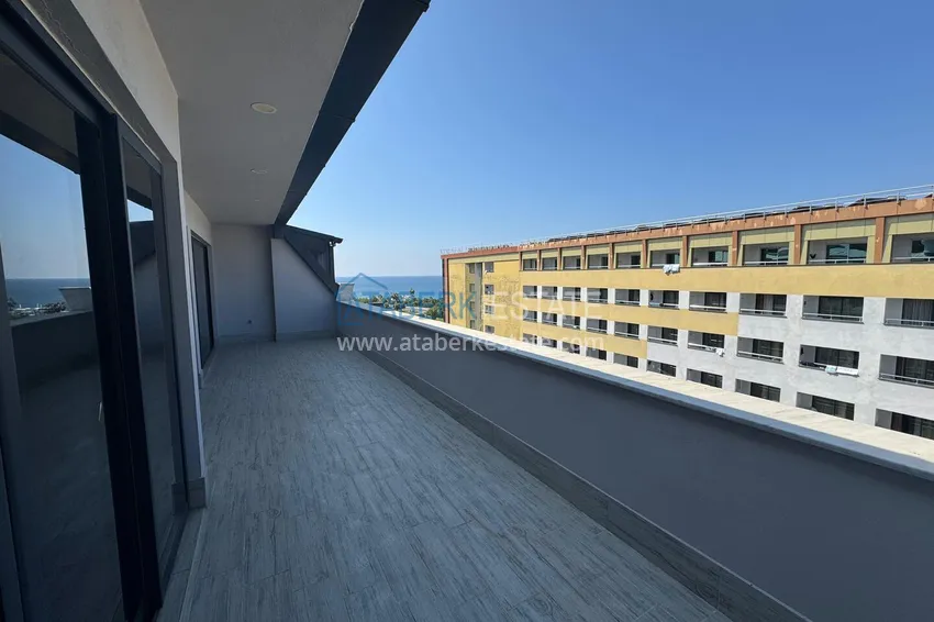 Purchase Finely finished duplex penthouse with the right to citizenship - Kargicak, Alanya 17