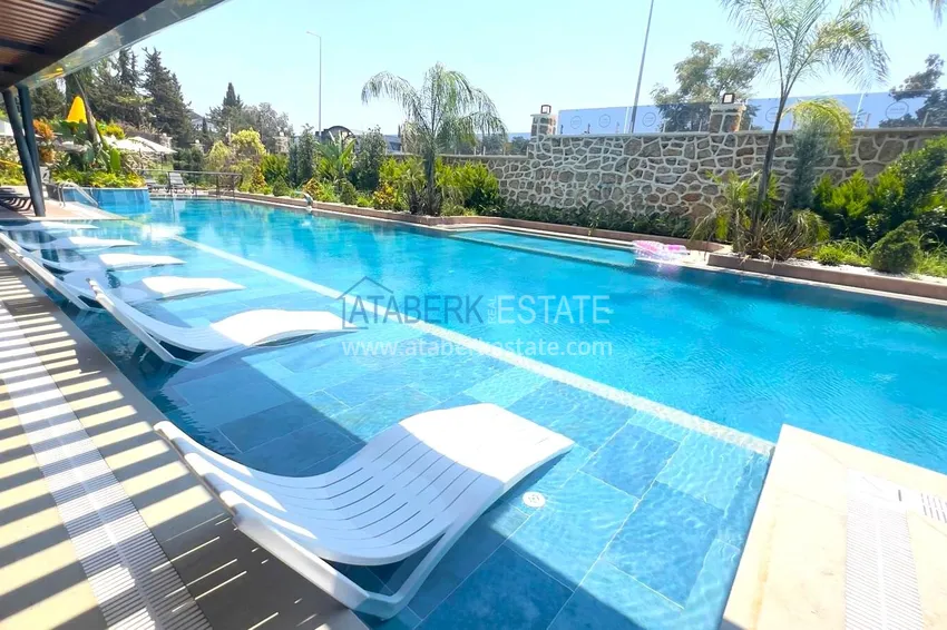 Luxury 1+1 apartment in the center of Alanya, Büyükahsbahce district 9 