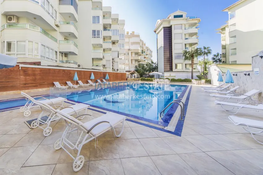 2+1 apartment for a residence permit in Alanya — Oba district, first coastline 5 