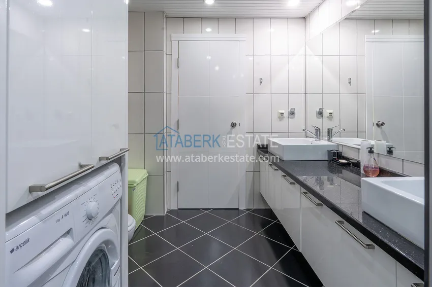 Purchase 2+1 apartment for a residence permit in Alanya — Oba district, first coastline 9 