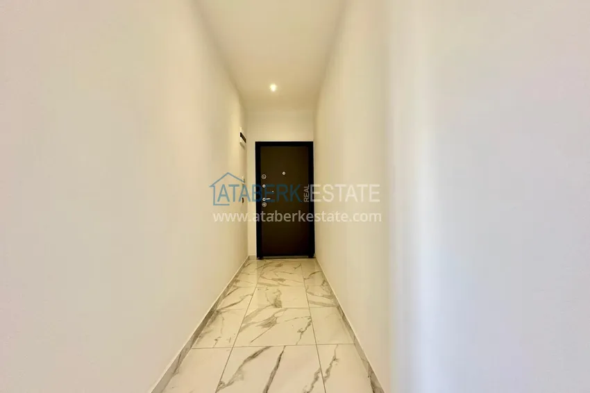 Purchase 1+1 apartments with fine finishing in the center of Alanya, Cleopatra beach area 8 