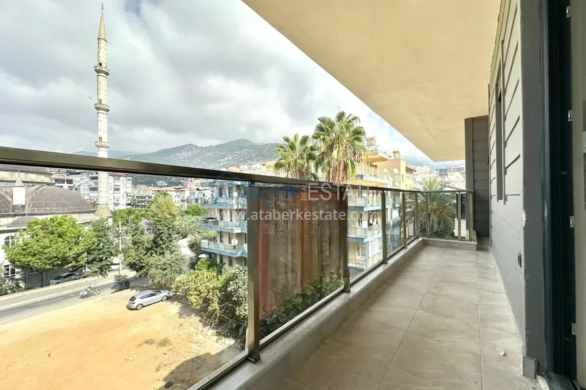 Purchase 1+1 apartments with fine finishing in the center of Alanya, Cleopatra beach area 7 