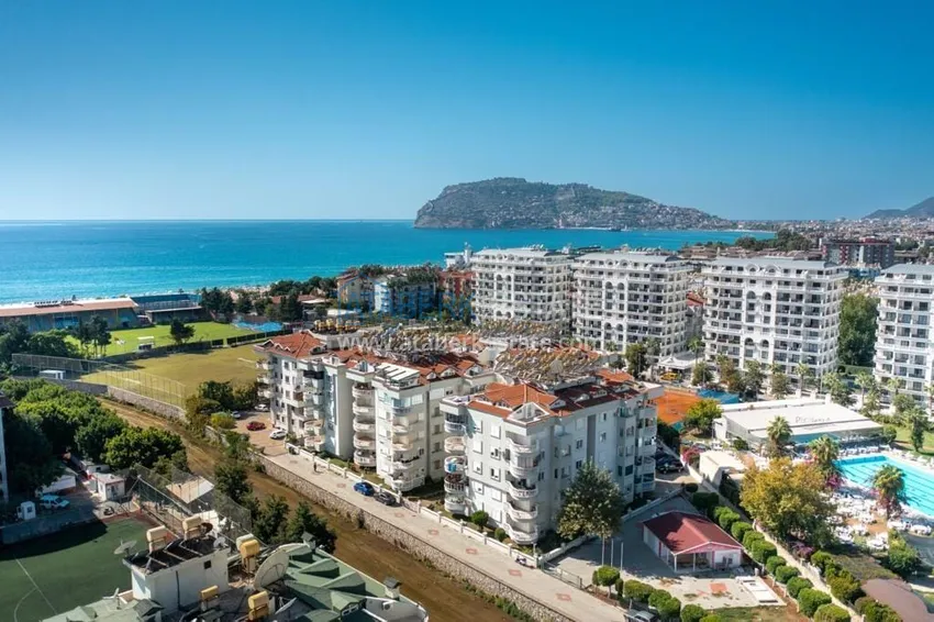 Penthouse - duplex 3+1 with separate kitchen and sea view in Alanya, Oba district 1 