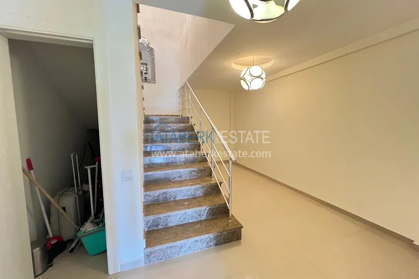 Purchase 4+1 duplex with garden in Kargicak — furnished, in a luxury complex 20 
