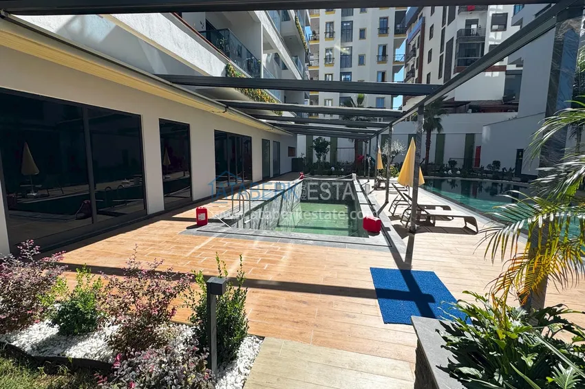 New investment project of a multi-apartment residential complex in Mahmutlar 17 