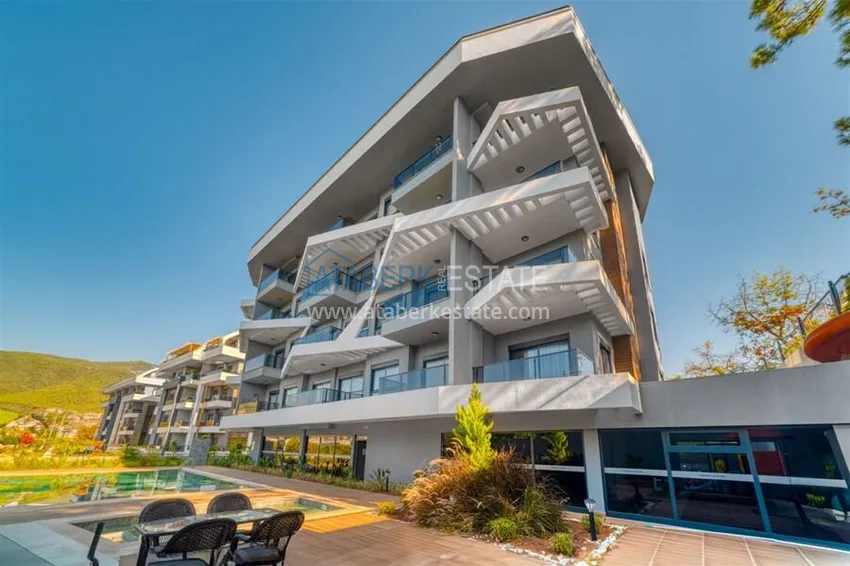 1+1 apartment in Alanya, Oba district — with a short-term rental permit 13 