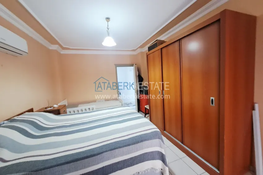 Purchase 2+1 apartment in Alanya, Oba — furnished, with a large glazed balcony and a convenient location 20 