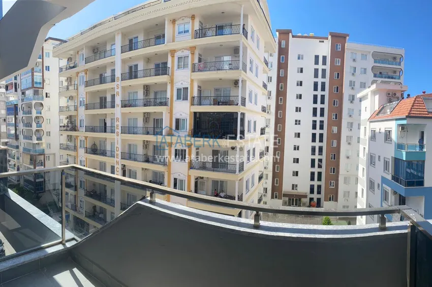 Purchase Long-term rental of a 1+1 apartment in Mahmutlar — comfort, convenience and proximity to the sea No. 27 6 