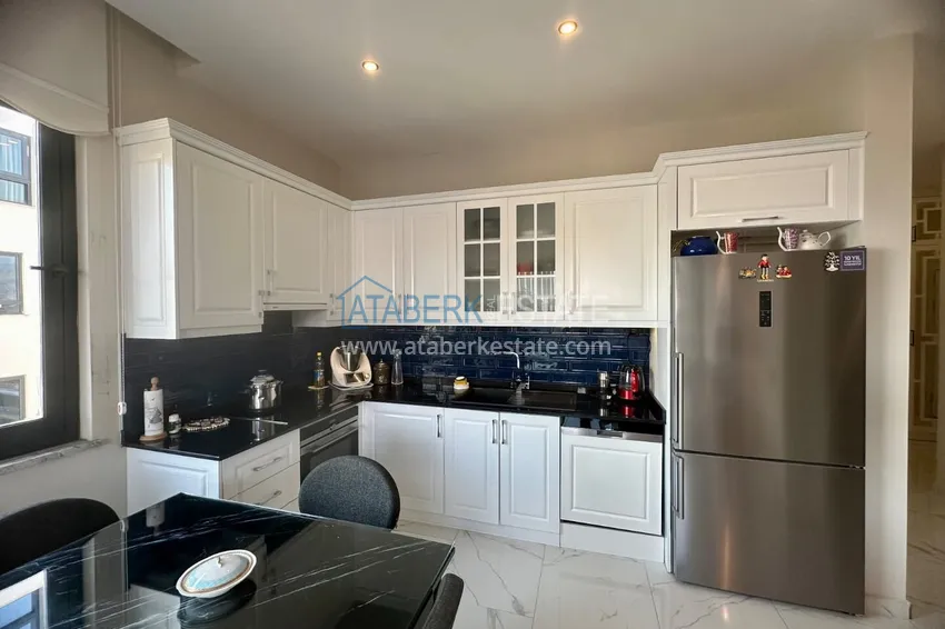 Purchase 2+1 apartment in Alanya, Oba with sea view — first line, citizenship 10